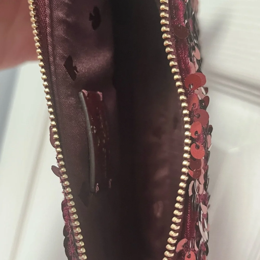 Kate Spade NY Kiki Sequin Fabric Convertible Bag Purse Wristlet Deep Berry New - Picture 10 of 16